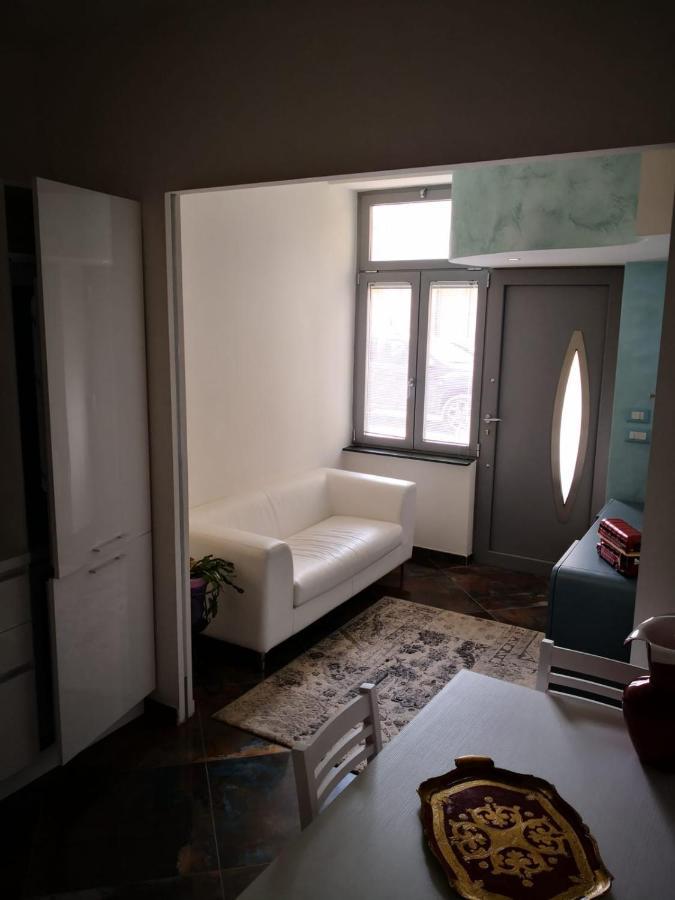 La Casa Di Valentina Apartment Vado Ligure Luaran gambar