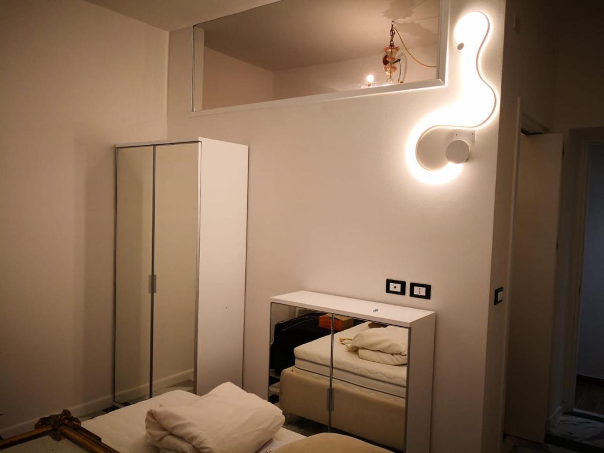 La Casa Di Valentina Apartment Vado Ligure Luaran gambar